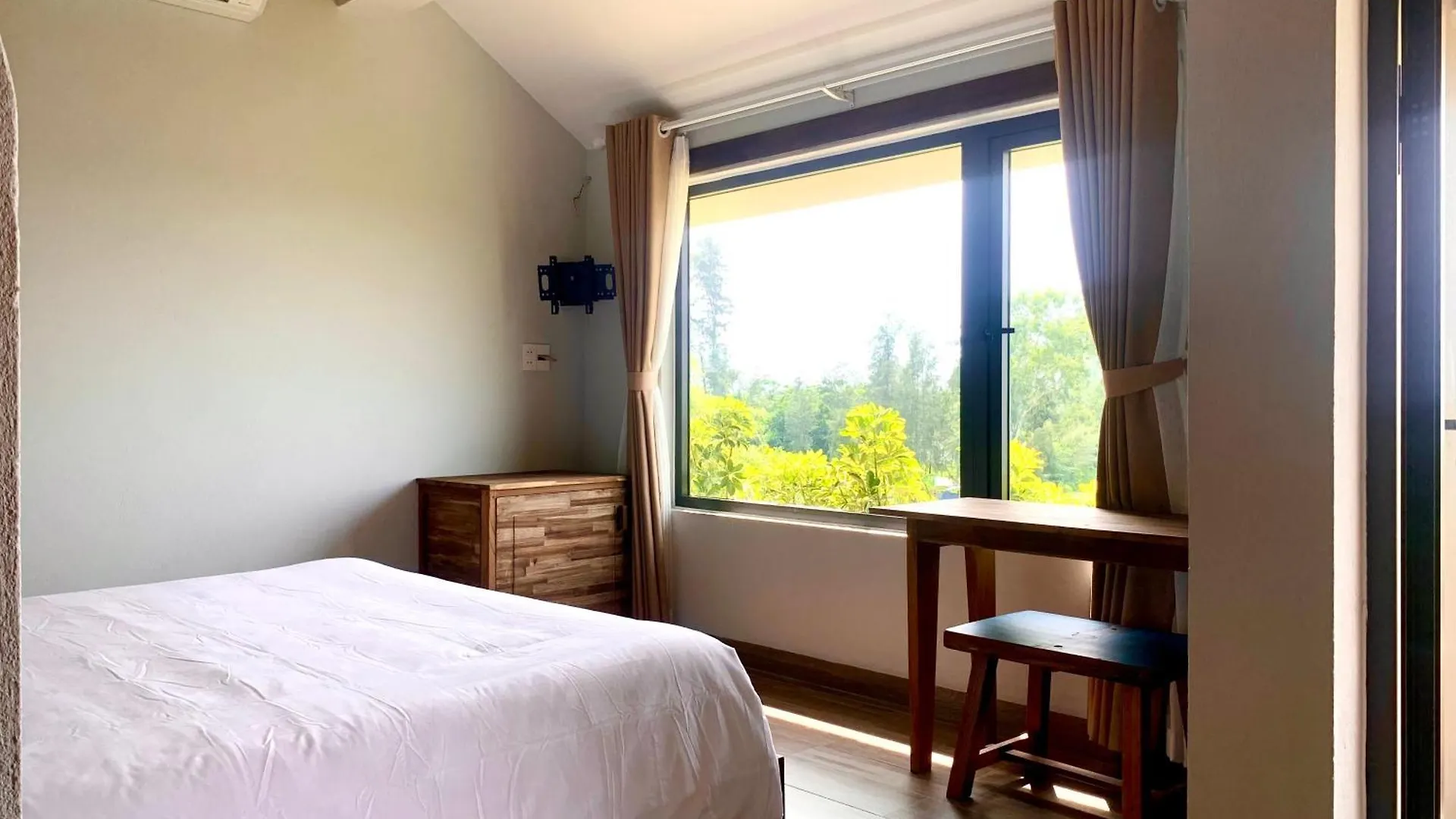 Alana Riverside Retreat Χόι Αν Βίλα